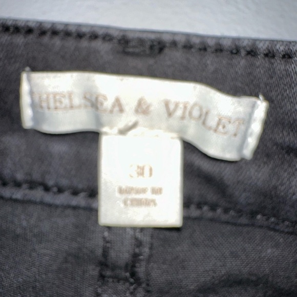 CHELSEA & VIOLET black flare jeans women’s size 30x32 - Picture 4 of 5